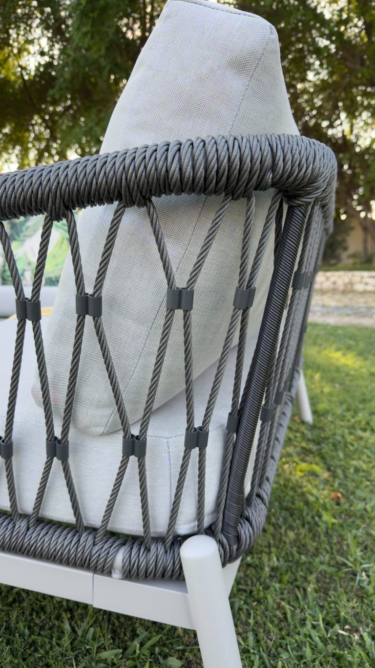 sera garden furniture