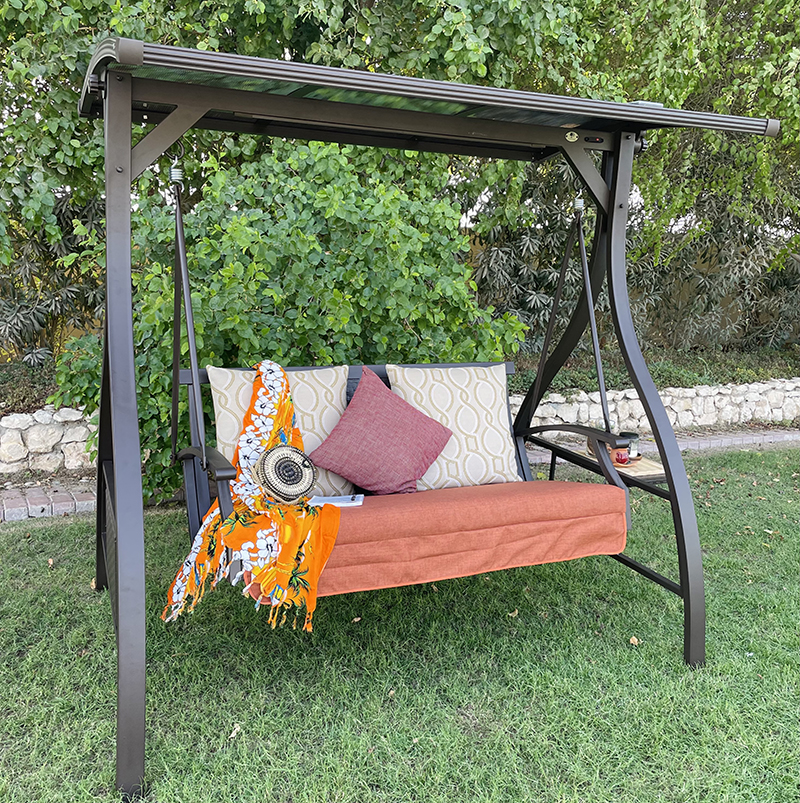 Outdoor Swing for garden and patio Qatar