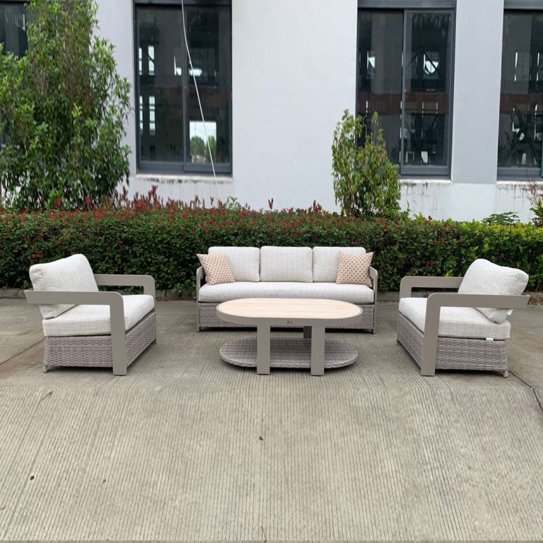 LONDON OUTDOOR SOFA