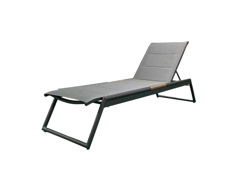 New Garden Qatar – Sun Lounger Outdoor sun lounger from New Garden